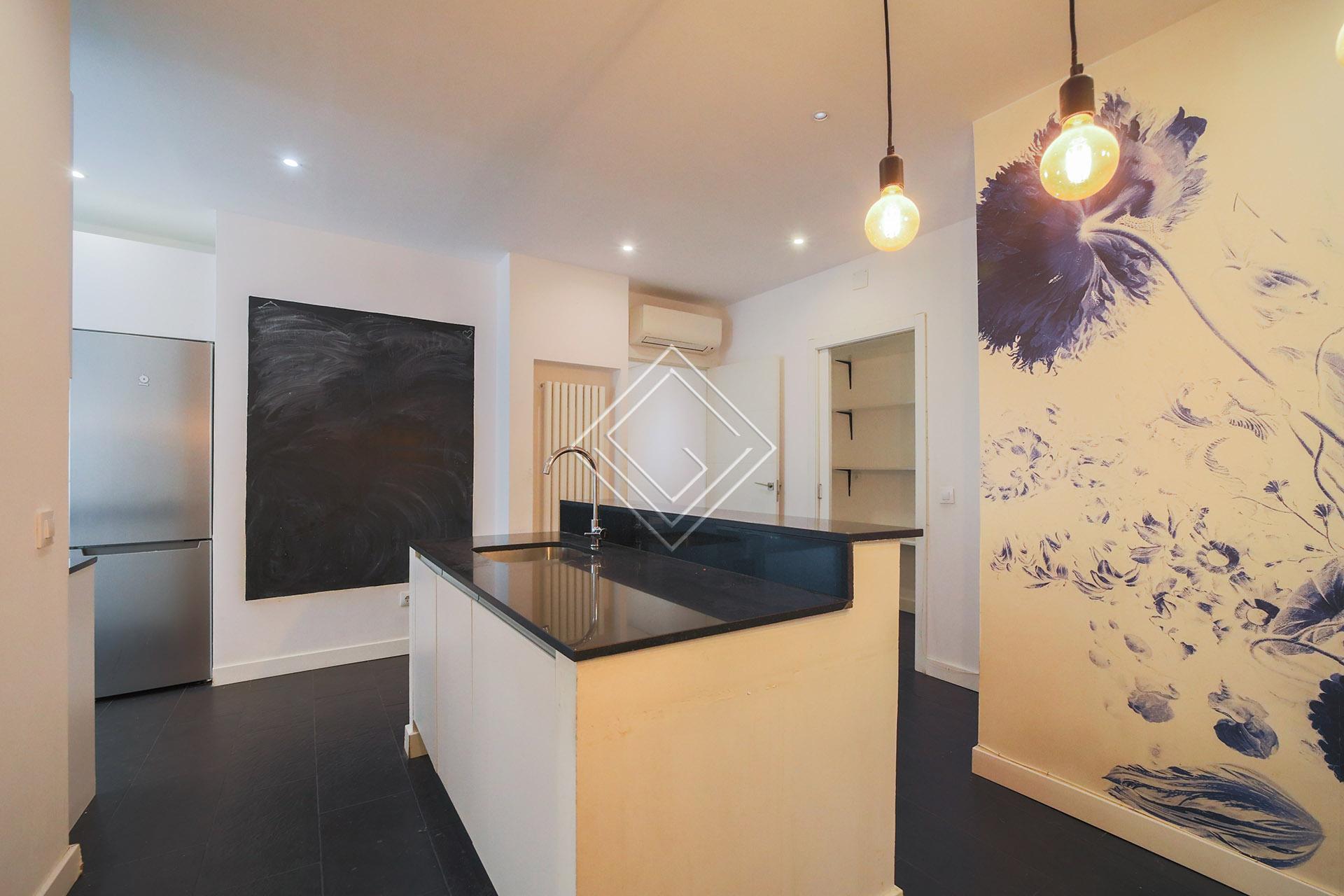 Amplio y luminoso bajo en El Viso - Imagen 23