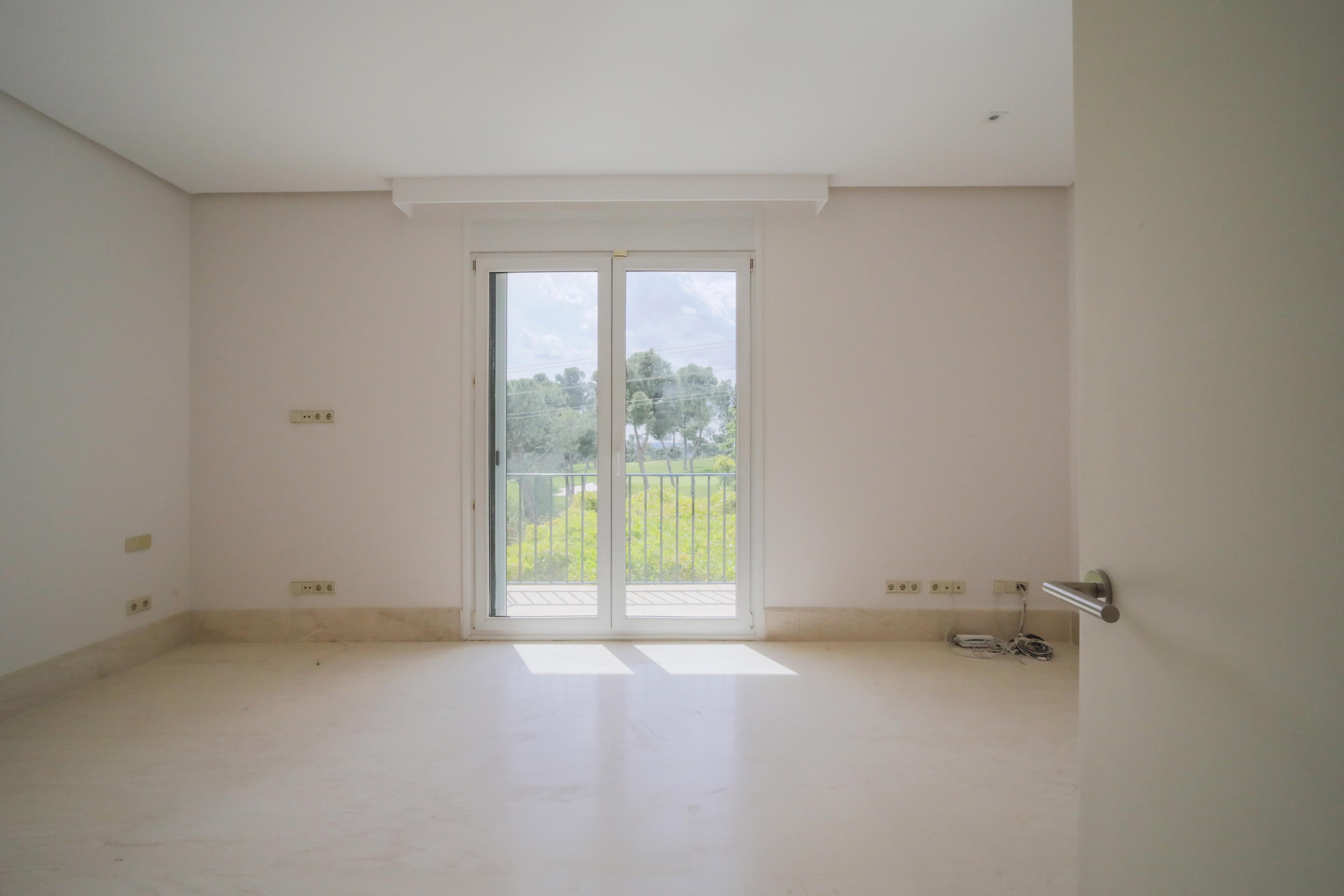 Fabulosa casa en alquiler en la Colonia Puerta de Hierro