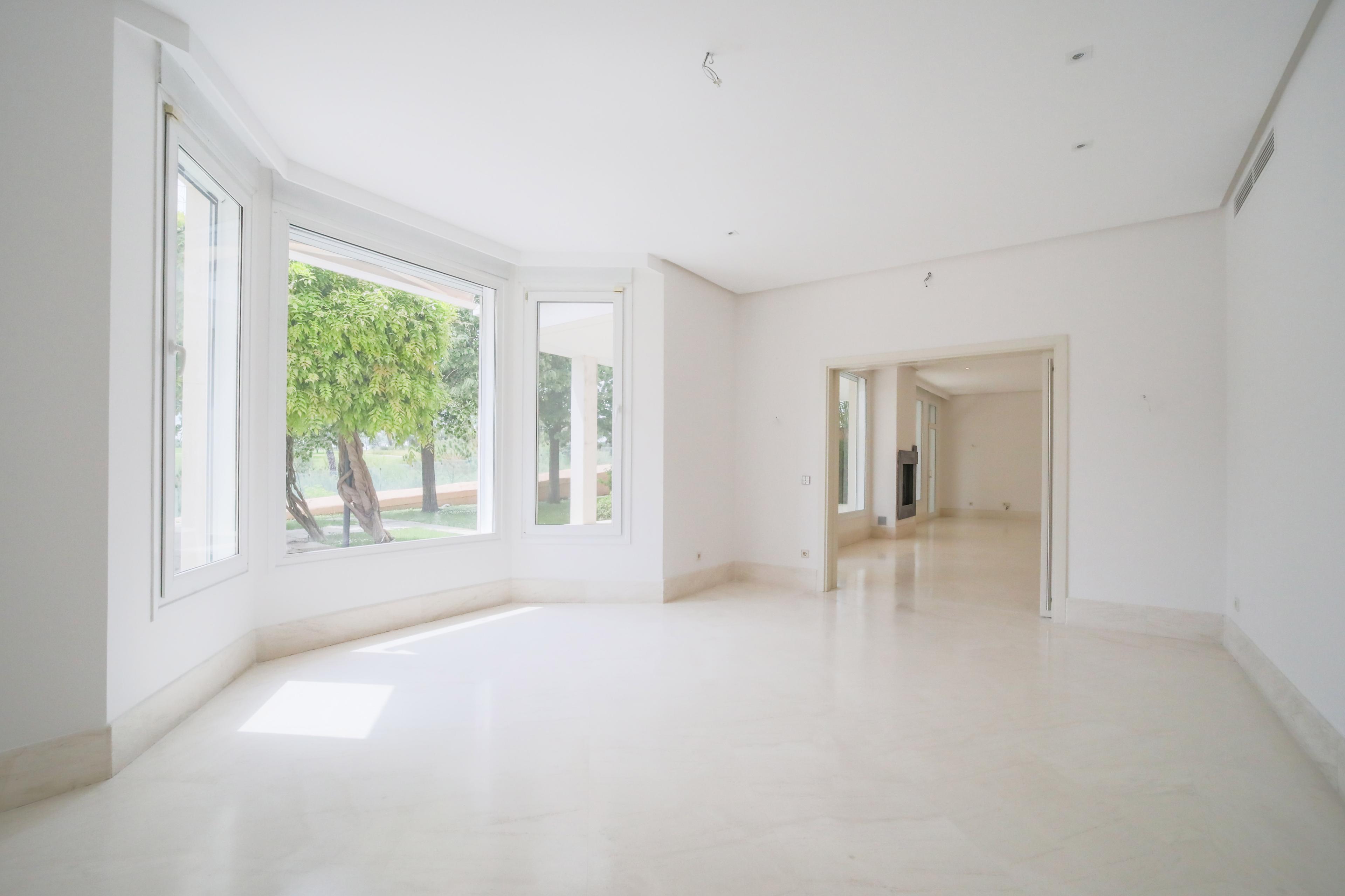 Fabulosa casa en alquiler en la Colonia Puerta de Hierro