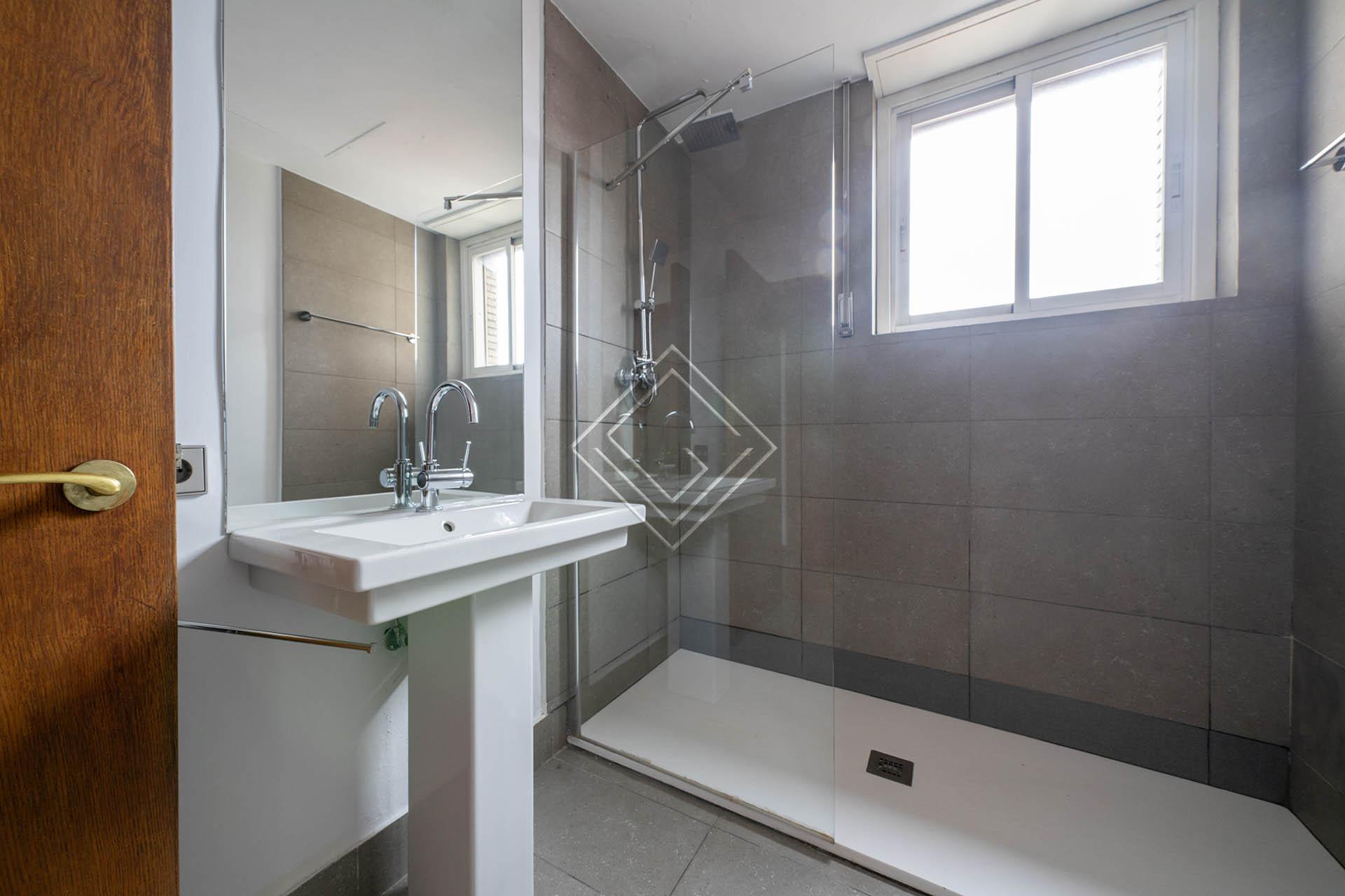 Imagen 35 de la propiedad